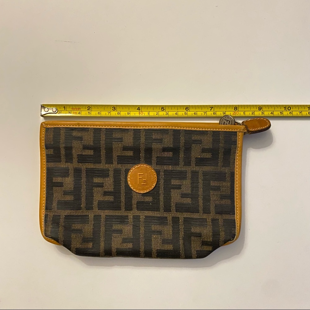 Vintage Fendi Wallet Clutch - Picture 6 of 14